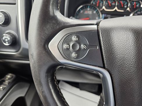 Used 2017 Chevrolet Silverado 1500 LT AWD/4WD image 31