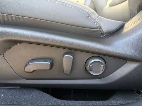 New 2026 Subaru Outback Limited AWD/4WD image 25