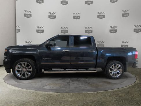 Used 2018 Chevrolet Silverado 1500 LTZ Z71 w/ Centennial Edition AWD/4WD image 2