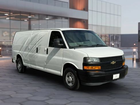 Used 2020 Chevrolet Express 2500 Extended w/ Driver Convenience Package RWD image 8