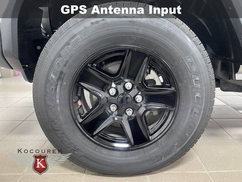 Used 2020 Jeep Gladiator Sport w/ Quick Order Package 24S image 8