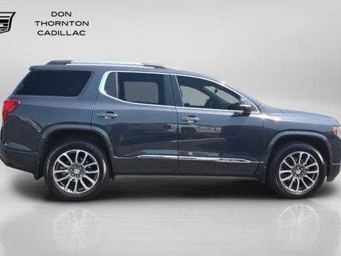 Used 2021 GMC Acadia Denali w/ Denali Technology Package FWD image 6