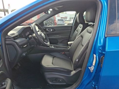 New 2026 Jeep Compass Latitude w/ Quick Order Package 29K AWD/4WD image 15
