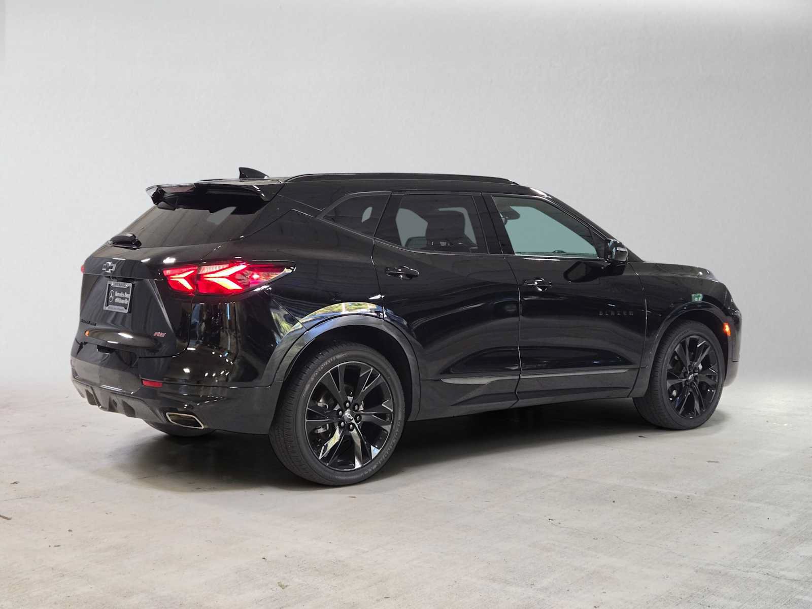 Used 2022 Chevrolet Blazer RS w/ Enhanced Convenience Package AWD/4WD image 3