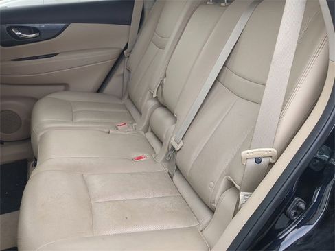 Used 2015 Nissan Rogue SL image 7