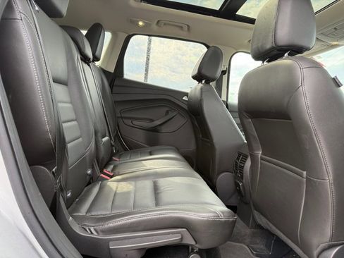 Used 2016 Ford Escape Titanium image 15