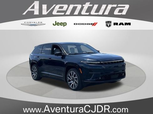 New 2025 Jeep Wagoneer S Limited image 1