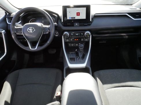 Certified 2023 Toyota RAV4 XLE w/ Convenience Package AWD/4WD image 10