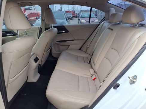 Used 2015 Honda Accord EX-L image 19