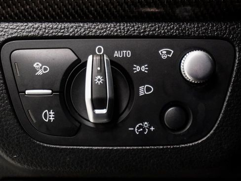 Used 2022 Audi SQ5 Prestige w/ Prestige Package image 37