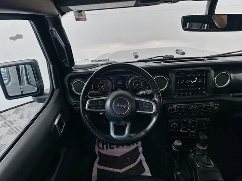 Used 2021 Jeep Wrangler Unlimited Sahara image 24