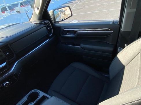 Used 2024 GMC Sierra 1500 Elevation image 27