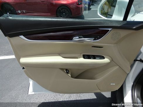 Used 2017 Cadillac XT5 Luxury image 40