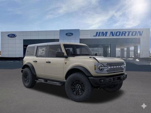 New 2026 Ford Bronco Badlands w/ Sasquatch Package AWD/4WD image 9