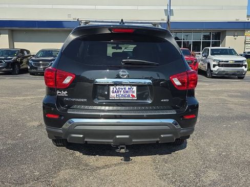 Used 2020 Nissan Pathfinder S AWD/4WD image 5
