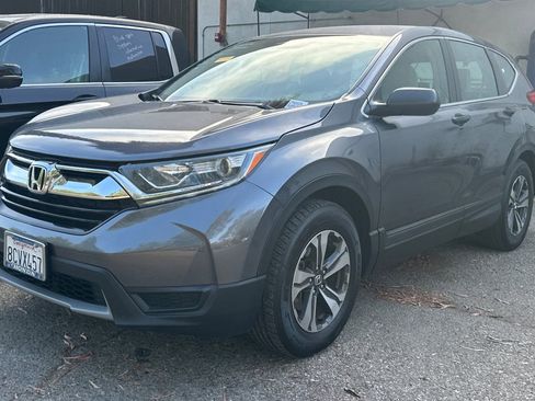 Used 2017 Honda CR-V LX image 7