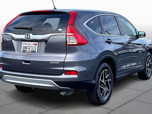 Used 2016 Honda CR-V SE image 12