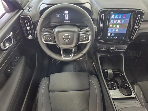 Certified 2023 Volvo XC40 Recharge Ultimate w/ Protection Package Premier image 12