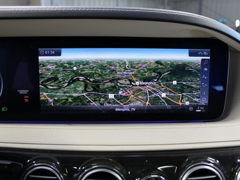 Used 2018 Mercedes-Benz S 450 Sedan image 26