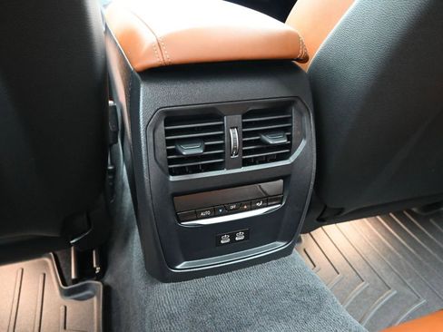 Used 2022 BMW M3 w/ Executive Package image 31