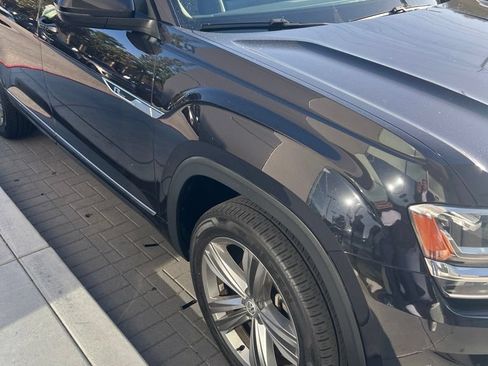 Used 2019 Volkswagen Atlas SEL R-Line FWD image 3