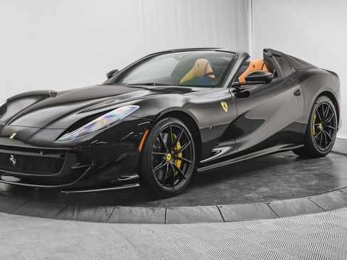 Certified 2023 Ferrari 812 GTS image 4