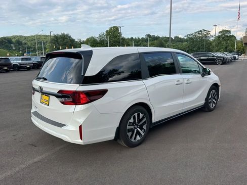 Used 2025 Honda Odyssey EX-L image 4