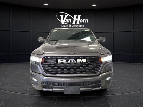 New 2026 RAM 1500 4x4 Crew Cab image 8