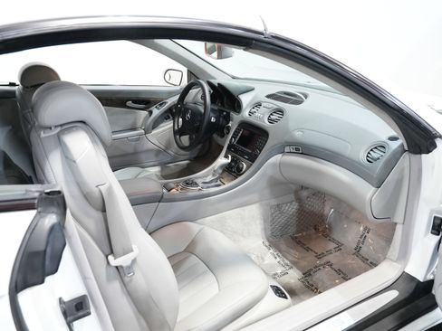 Used 2006 Mercedes-Benz SL 55 AMG SL 55 AMG ROADSTER 2D image 37