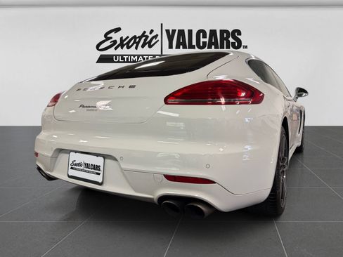 Used 2014 Porsche Panamera 4S w/ Premium Package Plus AWD/4WD image 10