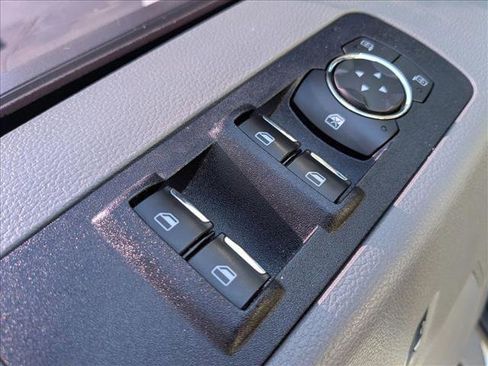 Used 2019 Ford F150 XLT w/ Equipment Group 302A Luxury image 10