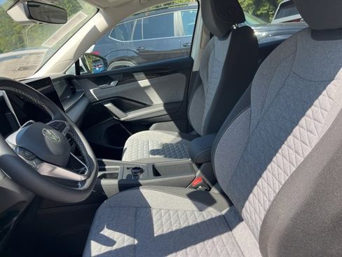 New 2025 Volkswagen Tiguan S image 8