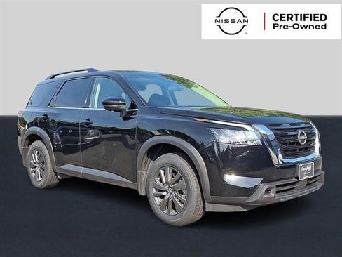 Certified 2024 Nissan Pathfinder SV AWD/4WD image 1