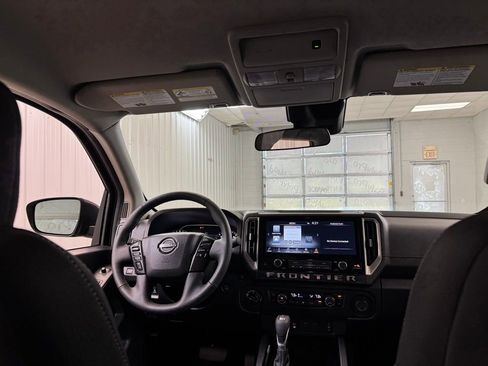 New 2026 Nissan Frontier SV AWD/4WD image 21
