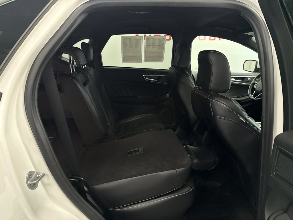 Used 2023 Ford Edge ST AWD/4WD image 36