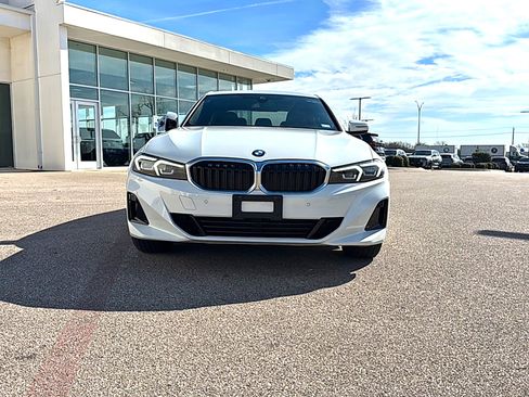 Used 2024 BMW 330i Base w/ Convenience Package image 2