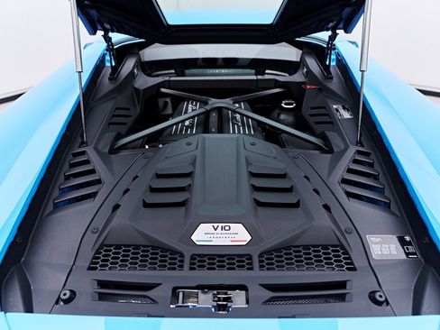 Used 2023 Lamborghini Huracan EVO image 30