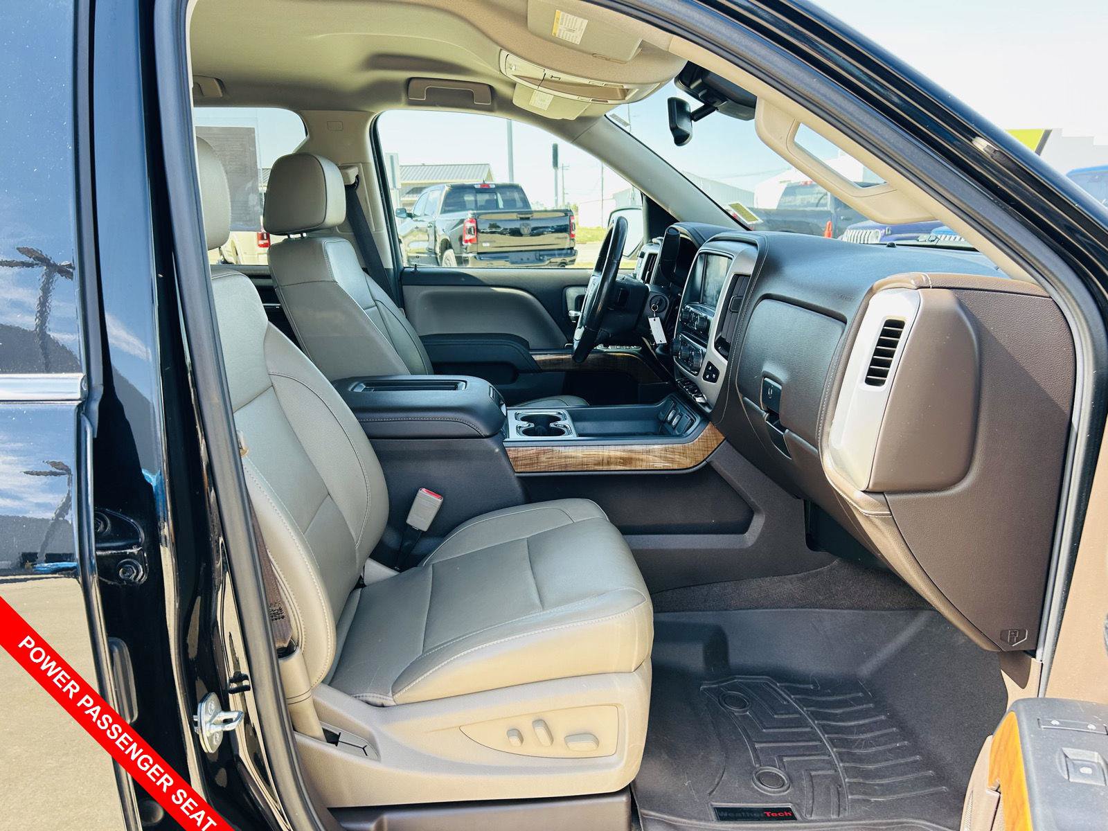 Used 2017 GMC Sierra 1500 SLT AWD/4WD image 29