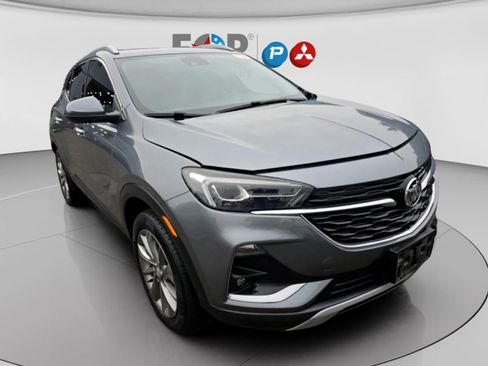 Used 2021 Buick Encore GX Essence w/ Experience Buick Package image 4
