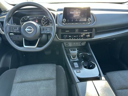 Used 2024 Nissan Rogue SV