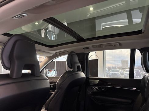 Used 2018 Volvo XC90 T6 Momentum w/ Convenience Package image 30