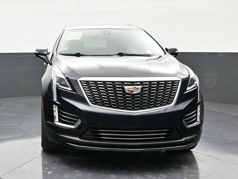 Certified 2022 Cadillac XT5 Luxury FWD image 8