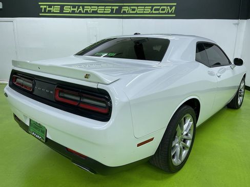 Used 2022 Dodge Challenger GT image 10
