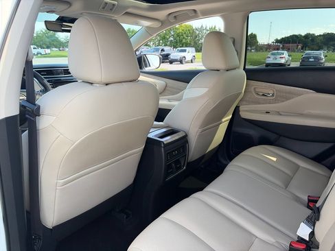 Used 2024 Nissan Murano SL AWD/4WD image 28