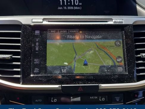 Used 2017 Honda Accord EX-L image 8