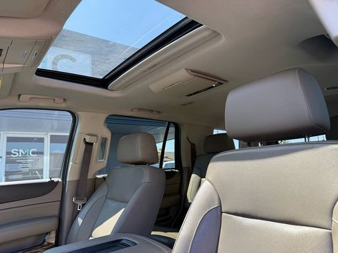 Used 2019 GMC Yukon SLT w/ Premium Edition RWD image 16