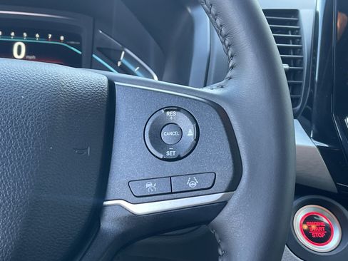 Certified 2024 Honda Odyssey EX-L image 19