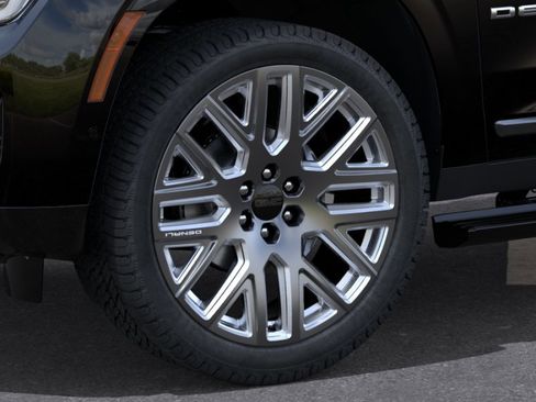 New 2026 GMC Yukon XL Denali Ultimate AWD/4WD image 10