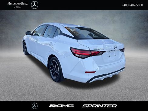 Used 2024 Nissan Sentra SV image 3