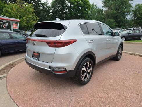 Used 2022 Kia Sportage LX AWD/4WD image 5